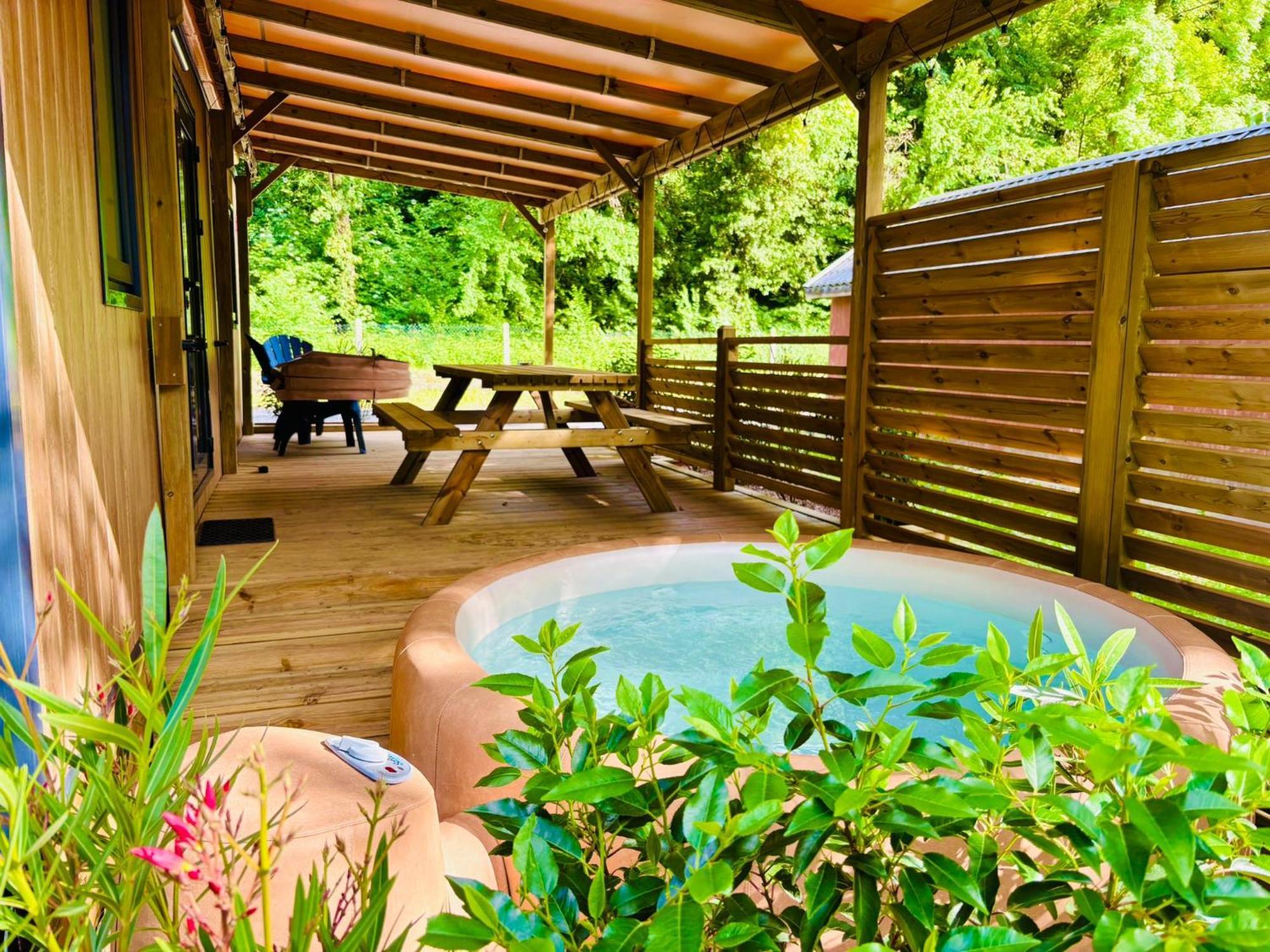 Camping Le Pre Des Moines Gouvieux Zewnętrze zdjęcie